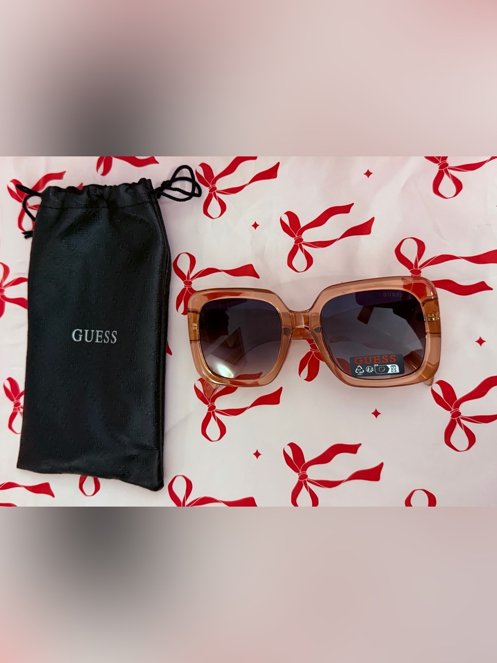 Guess Pink Square Sunglasses with Gradient Lenses and leather case GO00046